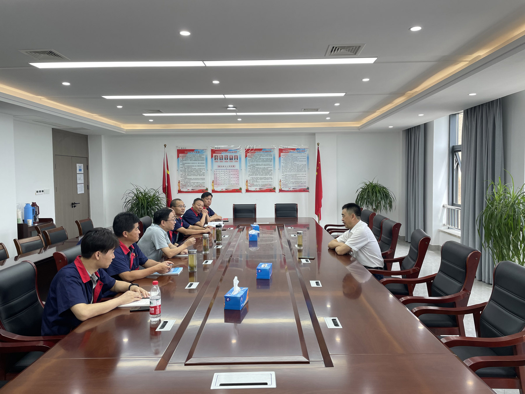 集團(tuán)公司黨委委員、總工程師周俊到公司調(diào)研 